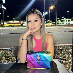 Meet your Posher, Daisy